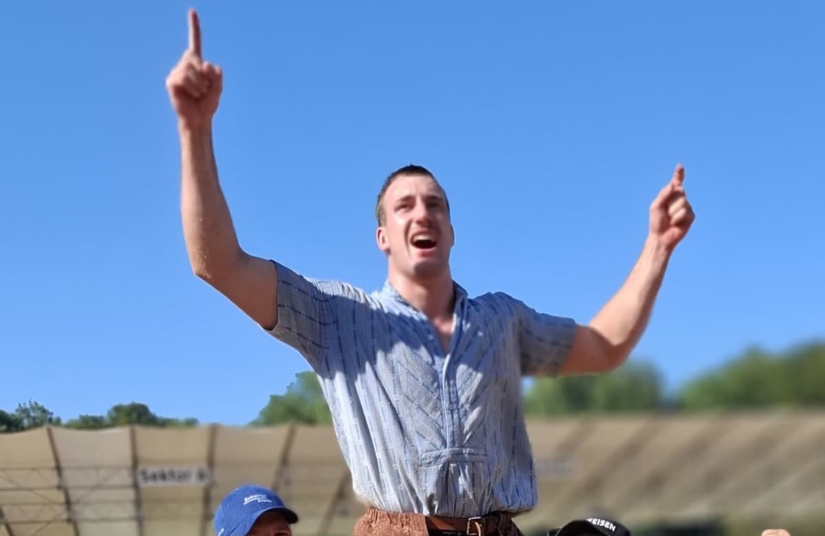 Damian Ott gewann das Nordwestschweizer Schwingfest in Lenzburg.