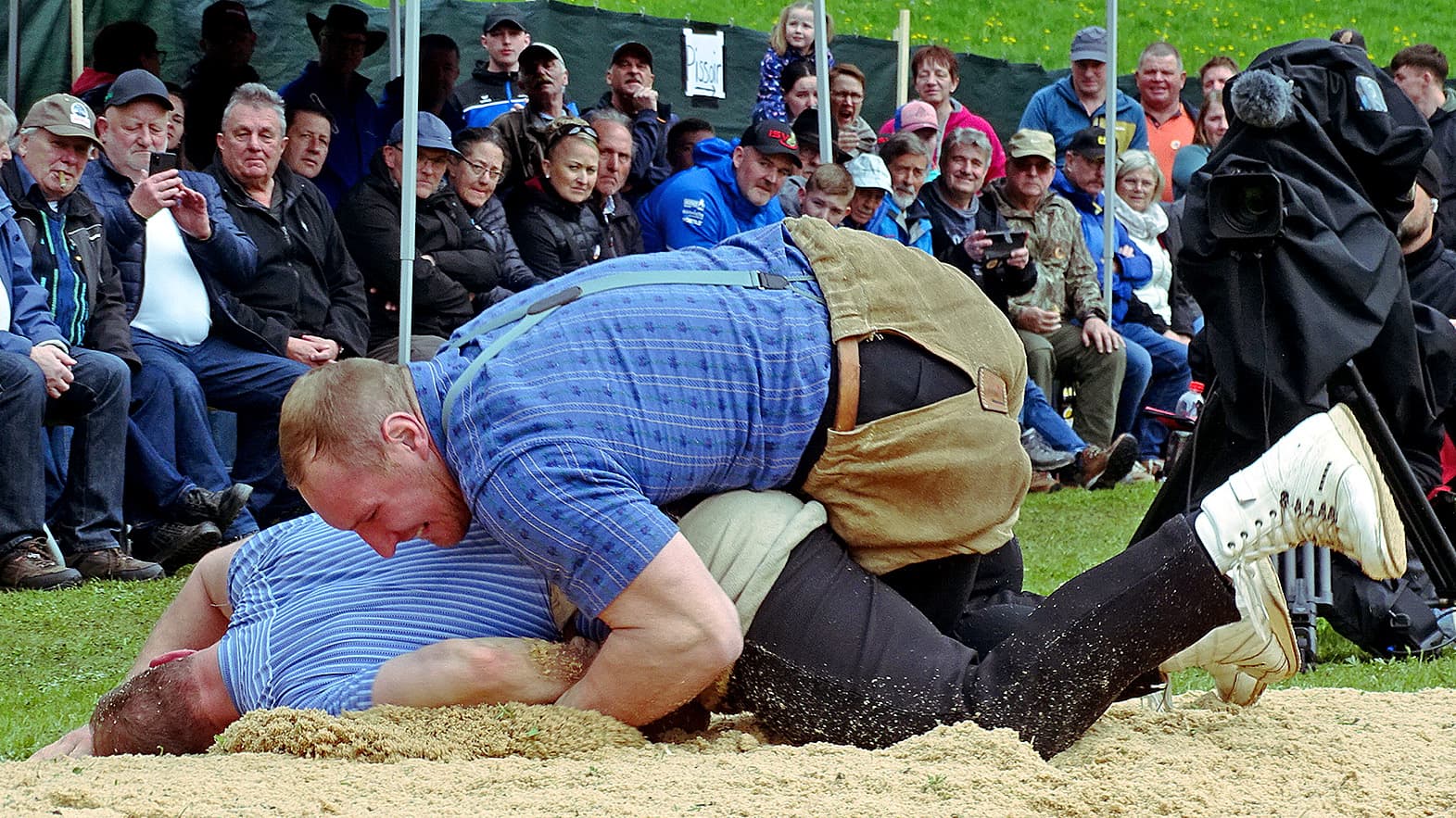 BadWolhusenWickiAmbuehl