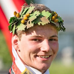 Joos Nando - Portrait