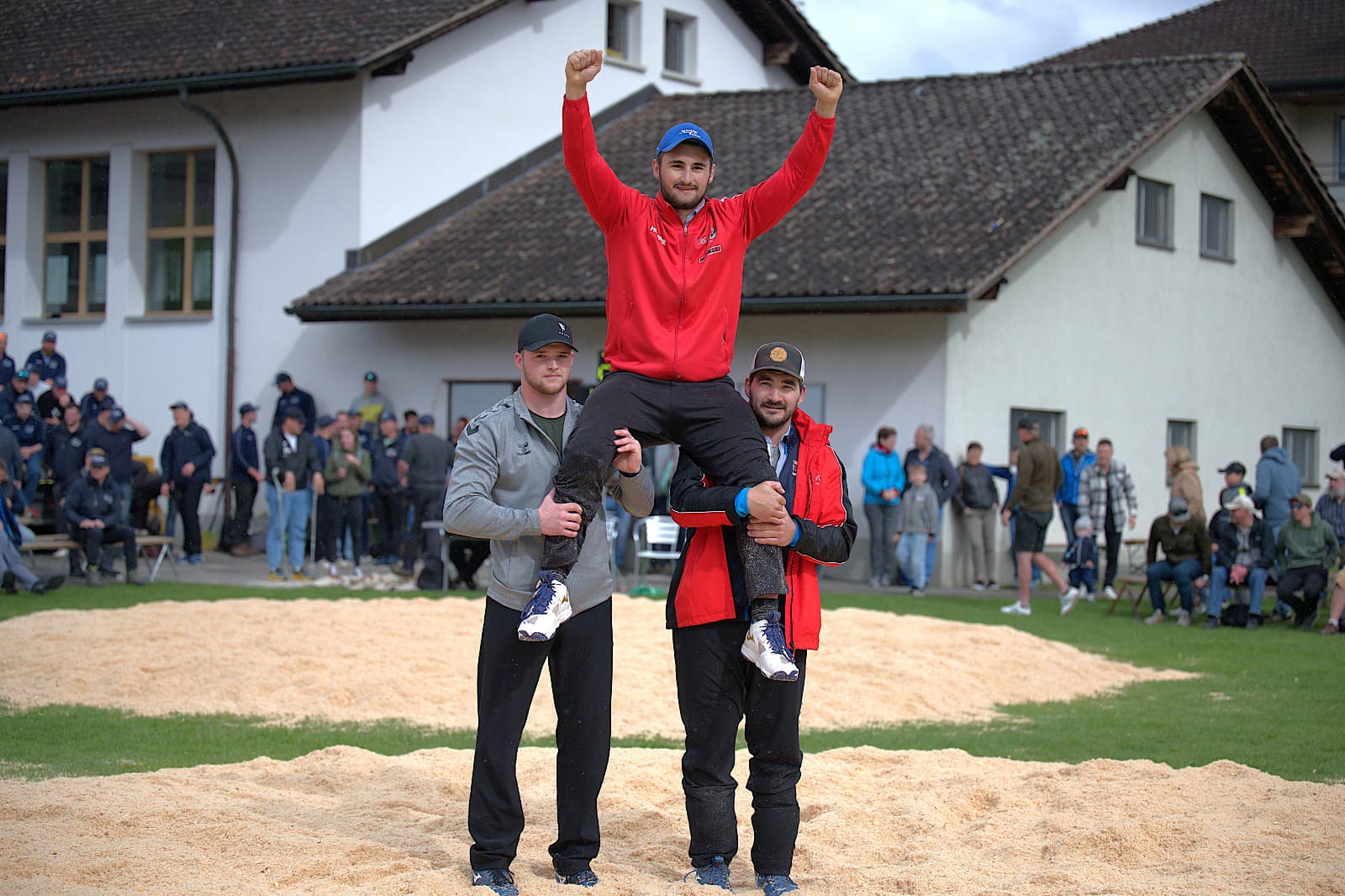 Ibach2025-10_Lukas Heinzer.jpg